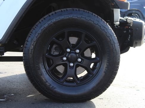 Used 2019 Jeep Wrangler Unlimited Moab w/ Quick Order Package 24M Moab image 24