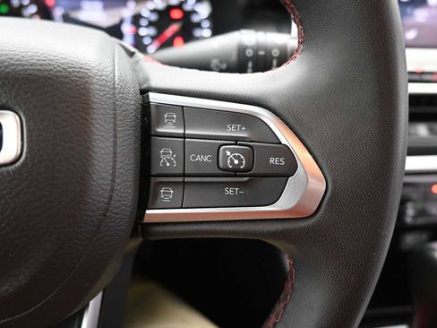 Used 2023 Jeep Compass Trailhawk image 12