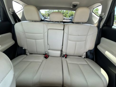 Used 2020 Nissan Murano SL w/ Cargo Package FWD image 26