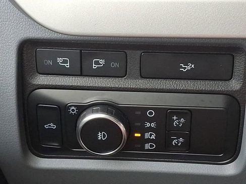 Certified 2024 Ford F250 XLT w/ XLT Premium Package AWD/4WD image 23