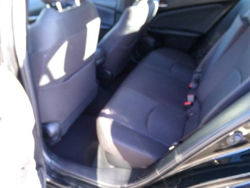 Used 2016 Toyota Prius Two image 7