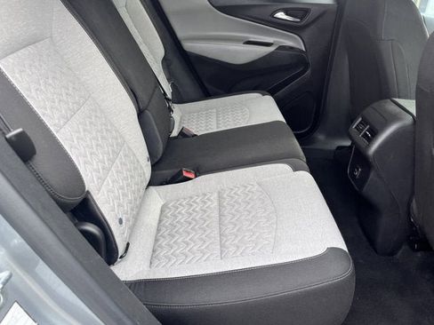 Used 2023 Chevrolet Equinox LT image 9