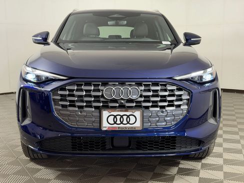 Used 2025 Audi Q5 Premium w/ Convenience Package AWD/4WD image 6