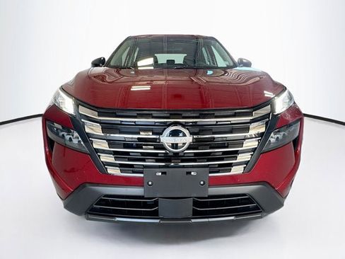 Certified 2025 Nissan Rogue S image 2