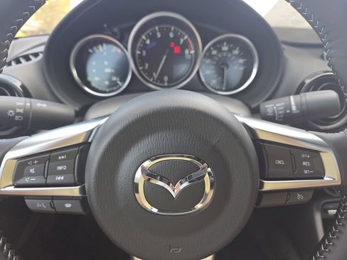 New 2026 MAZDA MX-5 Miata RF Club RWD image 19