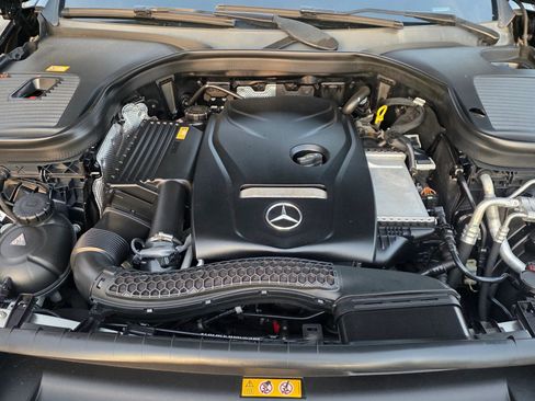 Used 2016 Mercedes-Benz GLC 300 image 17