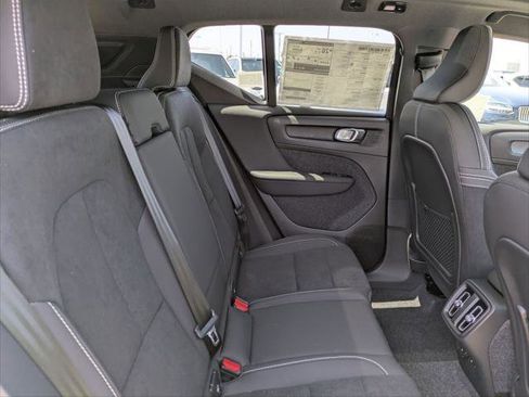 New 2026 Volvo XC40 B5 Ultra w/ Climate Package image 13