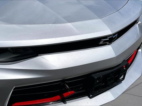 Used 2018 Chevrolet Camaro LT w/ Redline Edition RWD image 33