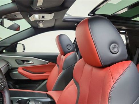 Used 2024 Acura ZDX A-Spec image 32