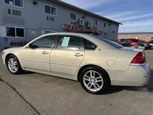 Used 2008 Chevrolet Impala LTZ image 4