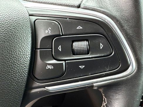 Certified 2021 Buick Encore GX Select w/ Sport Touring Package image 21