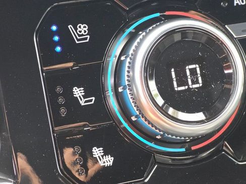 New 2026 GMC Sierra 3500 AT4 w/ AT4 Premium Plus Package AWD/4WD image 38