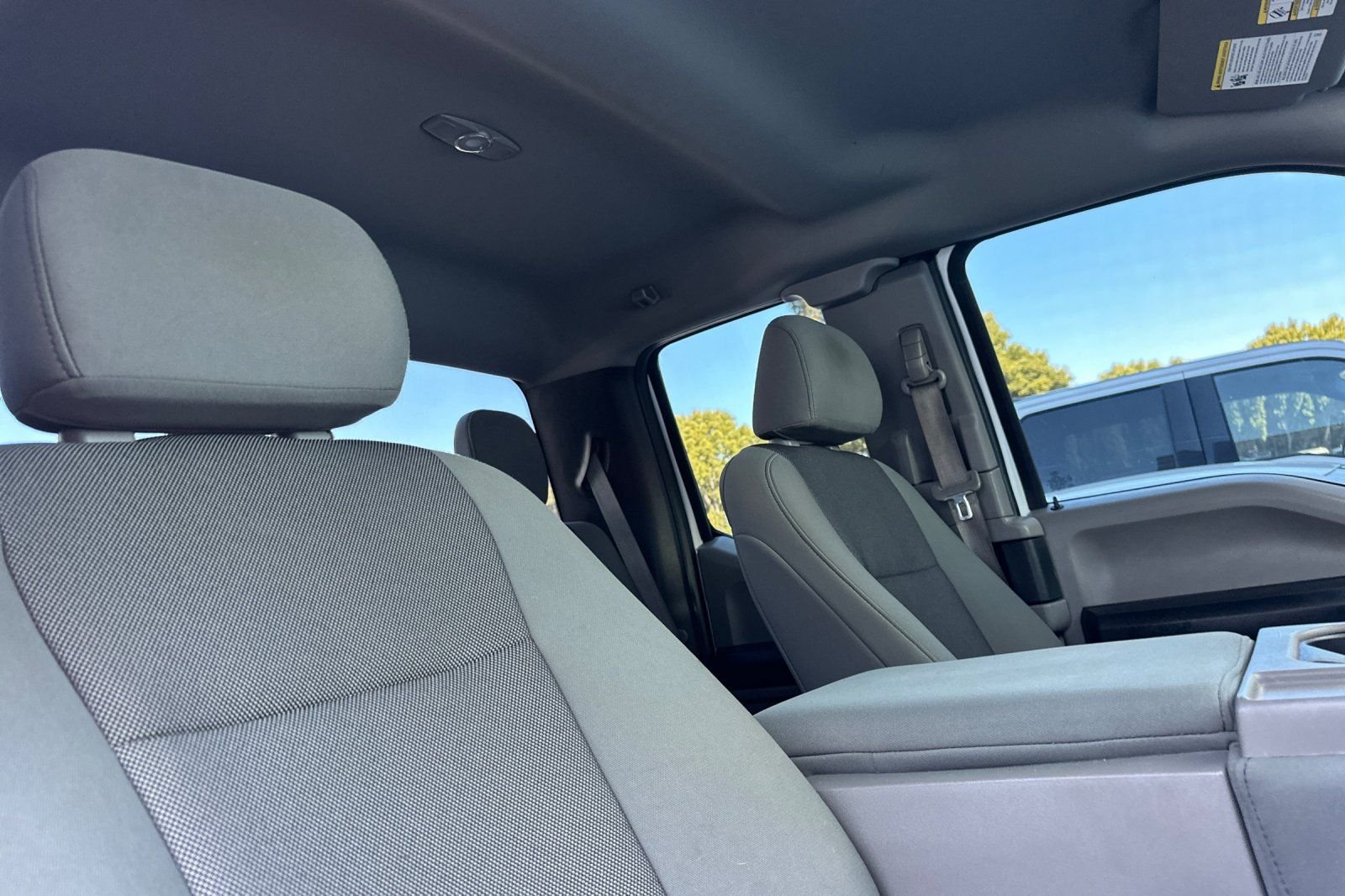 Used 2018 Ford F150 XL w/ Equipment Group 101A Mid AWD/4WD image 17