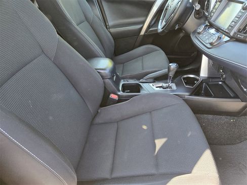 Used 2017 Toyota RAV4 LE Plus image 20