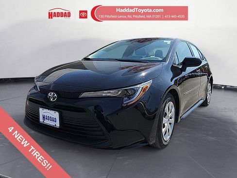 Used 2023 Toyota Corolla LE FWD image 1