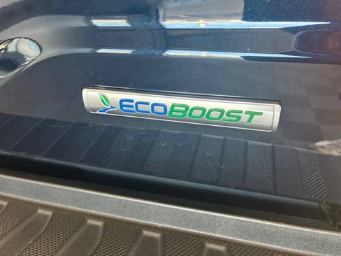 Used 2023 Ford F150 Lariat w/ Equipment Group 502A High AWD/4WD image 7
