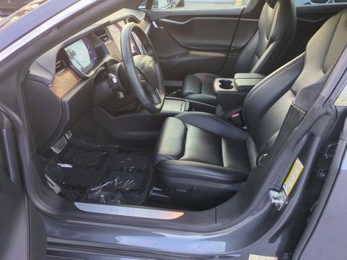 Used 2020 Tesla Model S Long Range image 17