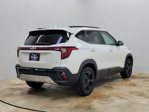 New 2026 Kia Seltos EX w/ EX Sunroof Package image 6