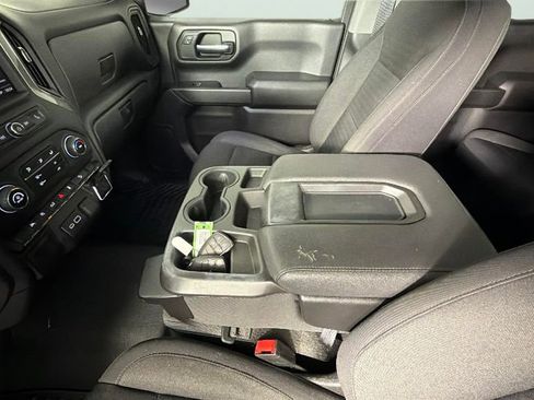 Used 2023 Chevrolet Silverado 1500 Custom Trail Boss AWD/4WD image 25