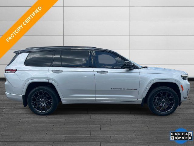 Certified 2023 Jeep Grand Cherokee L Summit w/ Advanced Protech Group IV AWD/4WD image 3