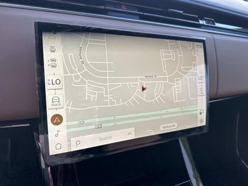 New 2026 Land Rover Range Rover Sport Dynamic SE AWD/4WD image 15