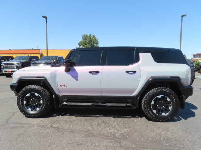 Used 2024 GMC Hummer EV 2X w/ Extreme Off-Road Package AWD/4WD image 4