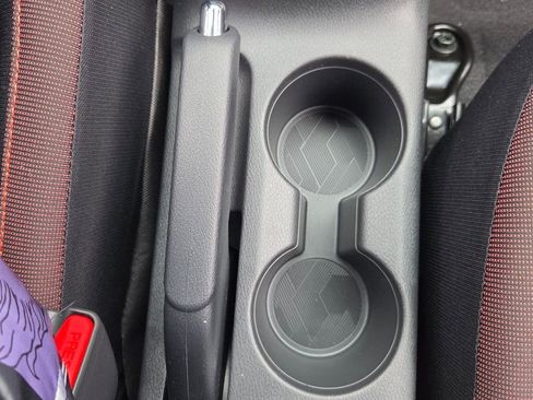 New 2025 Nissan Versa SR w/ Trunk Package FWD image 18