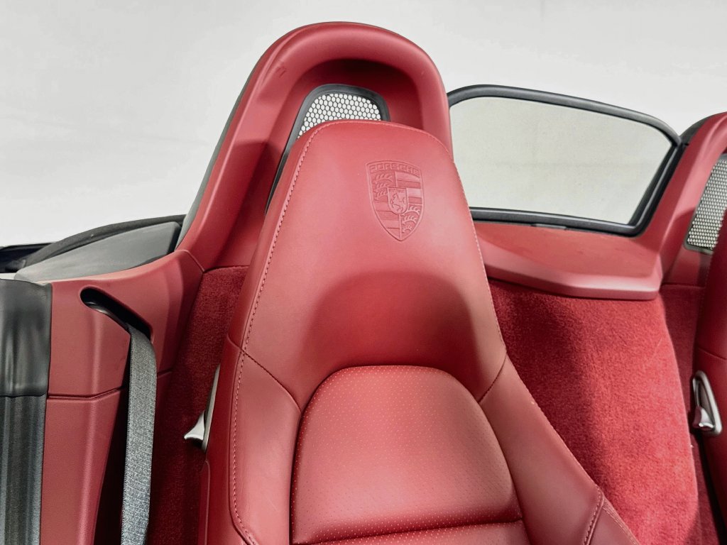 Used 2022 Porsche 718 Boxster RWD image 21