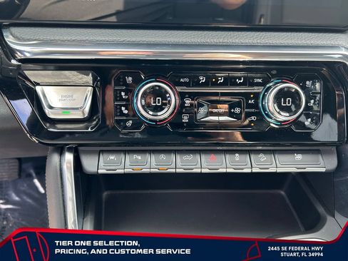 Used 2024 GMC Sierra 1500 Denali AWD/4WD image 25