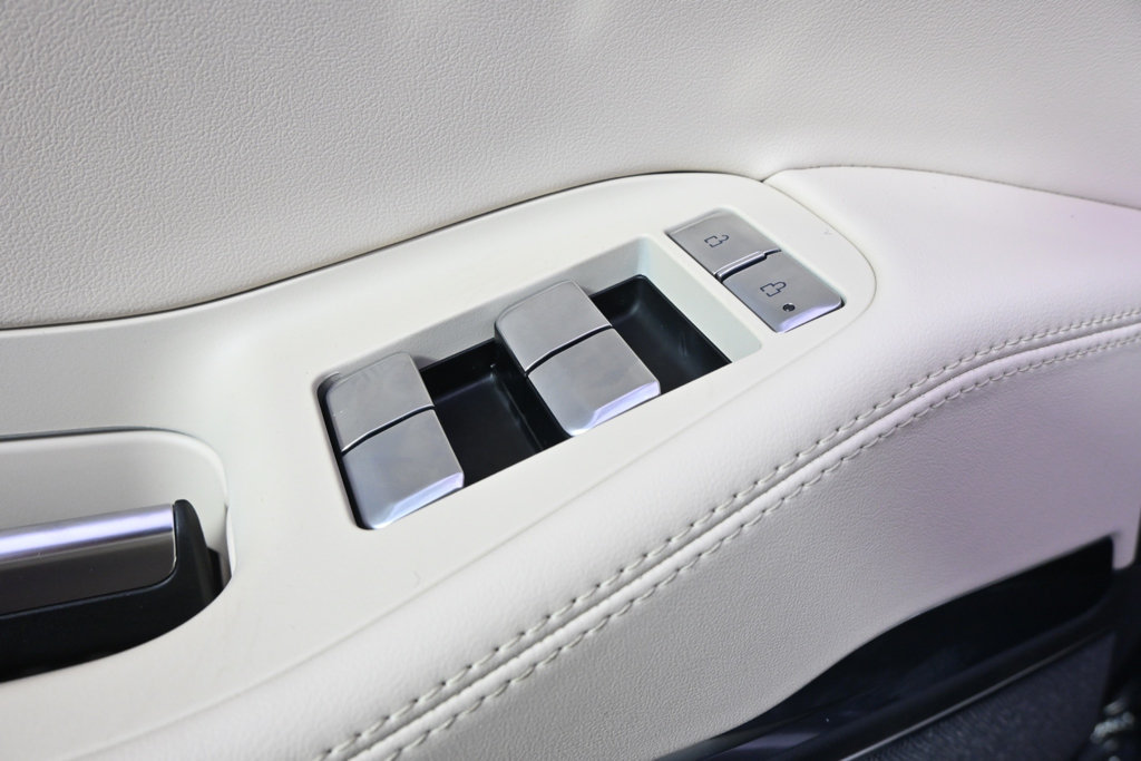 New 2027 Lincoln Navigator Reserve AWD/4WD image 24