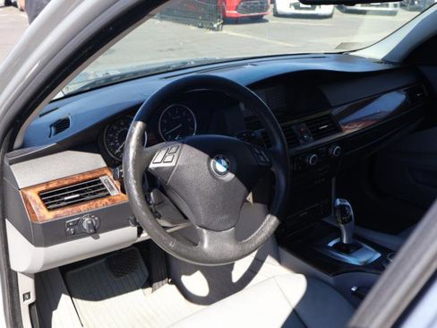 Used 2008 BMW 535xi Wagon w/ Premium Pkg image 13
