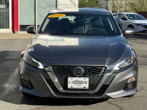 Used 2019 Nissan Altima 2.5 Platinum AWD/4WD image 2