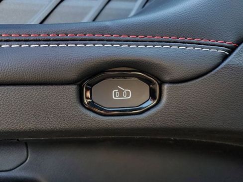 New 2025 Dodge Charger Daytona R/T w/ Sun & Sound Package image 17