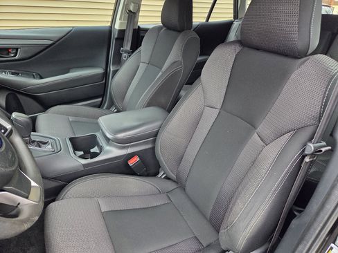 Used 2022 Subaru Outback image 12