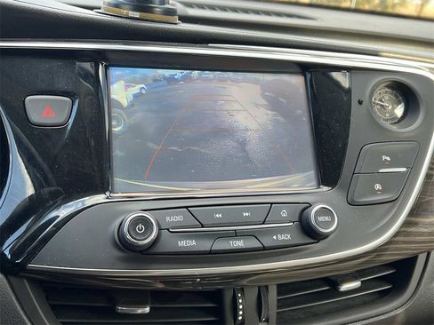 Certified 2019 Buick Envision Essence image 19