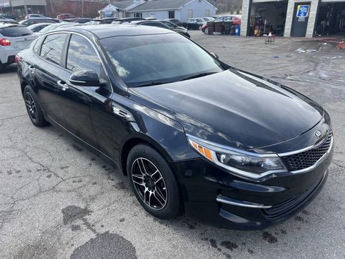 Used 2016 Kia Optima LX image 5