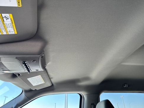 Used 2021 Ford F250 XL w/ STX Appearance Package image 23