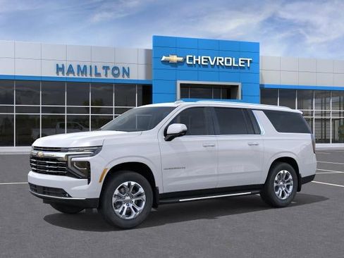 New 2026 Chevrolet Suburban LT w/ Comfort Package AWD/4WD image 2