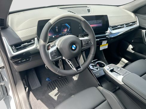New 2026 BMW X2 xDrive28i w/ M Sport Package AWD/4WD image 7