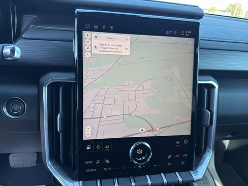 New 2026 GMC Acadia Elevation w/ Elevation Premium Package FWD image 16