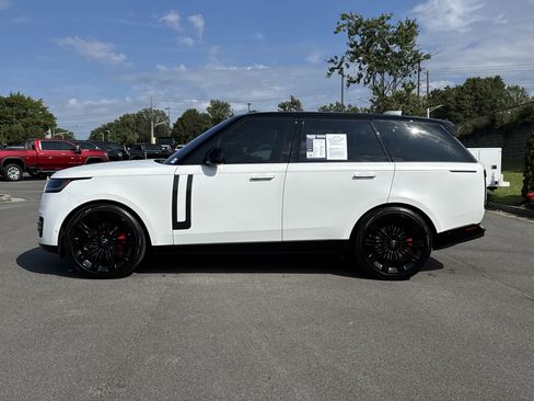 Used 2022 Land Rover Range Rover SE image 7