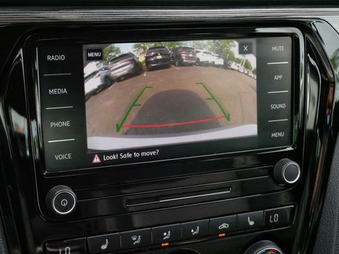 Used 2020 Volkswagen Passat 2.0T R-Line FWD image 29