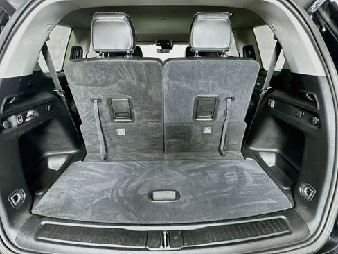Used 2023 Jeep Grand Cherokee L Limited RWD image 26