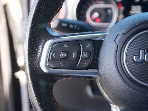 Used 2021 Jeep Gladiator Mojave image 22