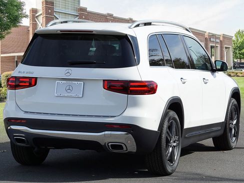 New 2026 Mercedes-Benz GLB 250 image 6