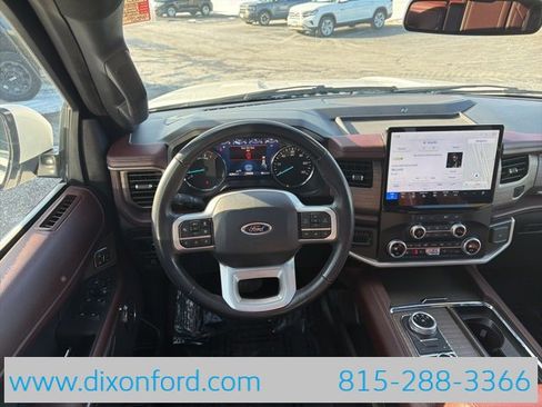 Used 2024 Ford Expedition Max Limited image 22