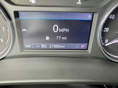 Used 2024 Buick Enclave Essence image 29