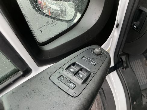 Used 2022 RAM ProMaster 2500 FWD image 11