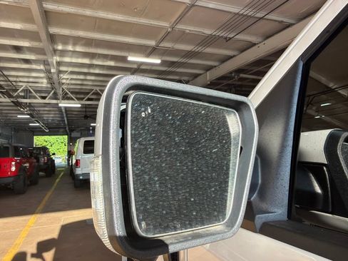 Used 2023 Ford F150 Lariat w/ Max Trailer Tow Package AWD/4WD image 16