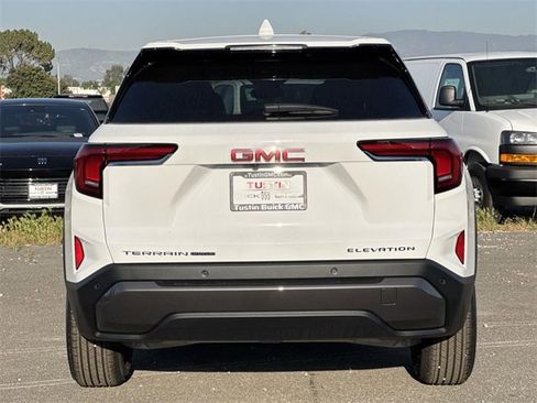 New 2026 GMC Terrain Elevation image 4